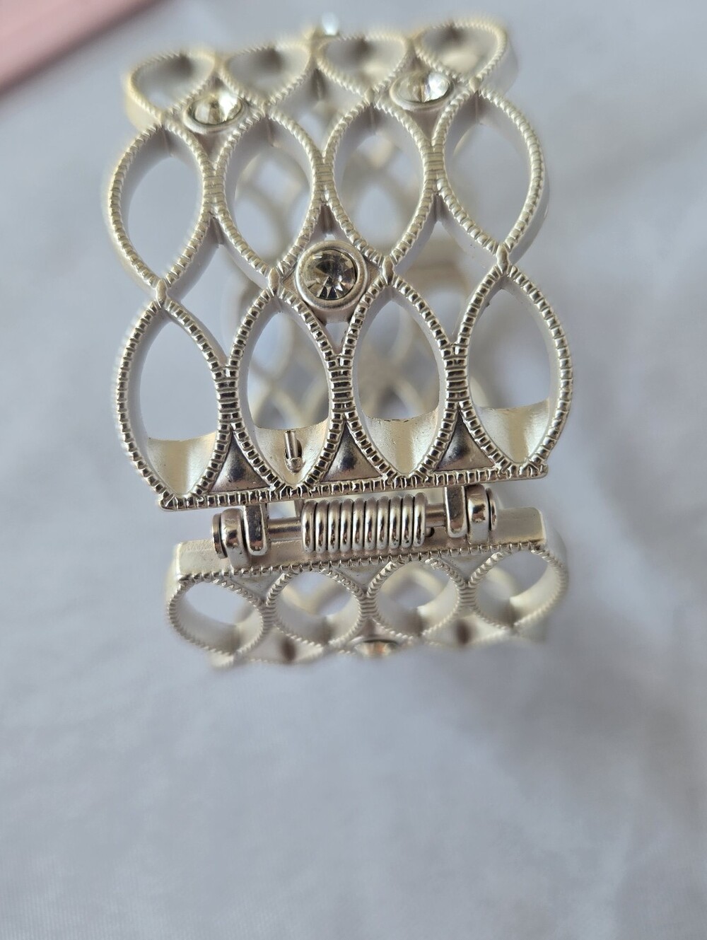 Set of 2 Silver Tone Statement Cuff Bracelets –Rhinestone Openwork & Modern Wide - Picture 5 of 13